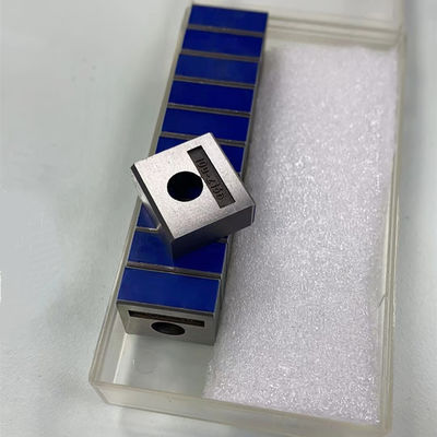 Almohadilla de agarre Roland de acero al carbono con caucho azul para repuestos de imprenta 19*18*8mm