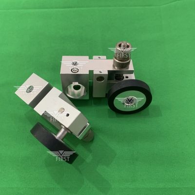 Rueda de goma del soporte del conjunto del corredor de reenvío para Heidelberg SM74 SORM con plástico de gama alta de larga duración y descuento por cantidad