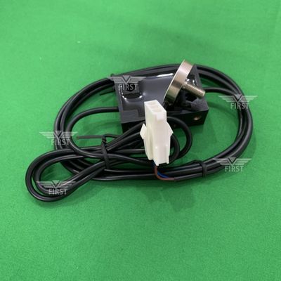 G2.122.1311 Sensor de proximidad para PM52 SM52 Sensor de entrega de reemplazo de material de acero/plástico OMRON-E2Ex5ME1