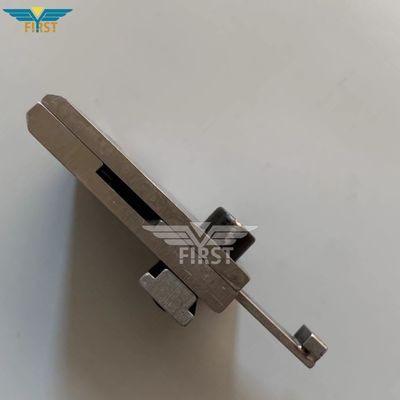 45 Cabeza de clavos Placa de mariposa para la máquina de clavos de silla - Tamaño estándar Base de seguridad resistente a la corrosión