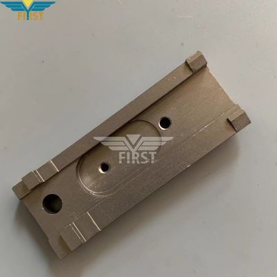 Tapón de libro universal para la máquina de coser Muller Martini 3214 - Material de acero/metal Parte de repuesto de tamaño estándar