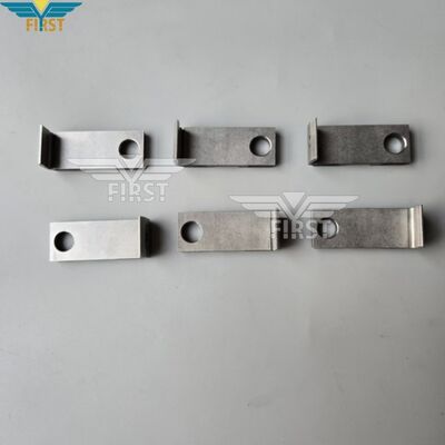 Pinza F2.011.627 con punta de acero para prensas Heidelberg CD102 XL105 XL106