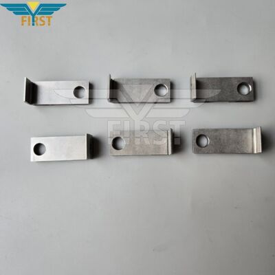 Pinza F2.011.627 con punta de acero para prensas Heidelberg CD102 XL105 XL106