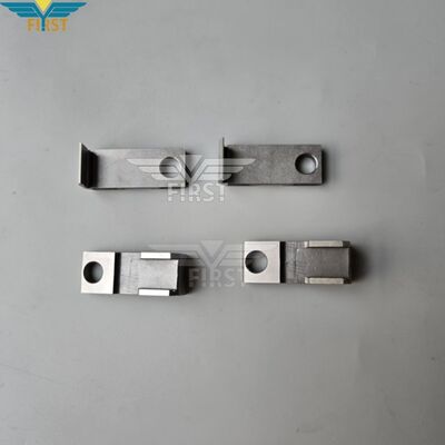 Pinza F2.011.627 con punta de acero para prensas Heidelberg CD102 XL105 XL106