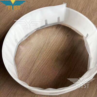 Cuchilla de lavado para Roland 700 con dimensiones de 1102×56×1 mm y 13 orificios en plástico de alta calidad
